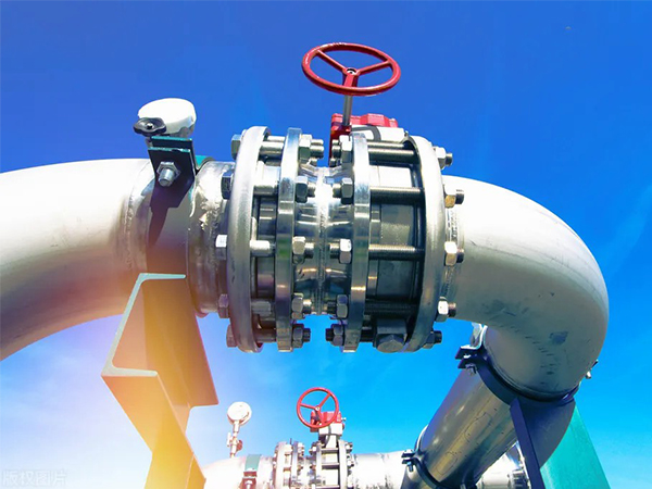 影響工(gōng)業閥門市場的(de)主要趨勢